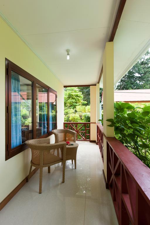 Le Relax Self Catering Apartment La Digue Exteriör bild