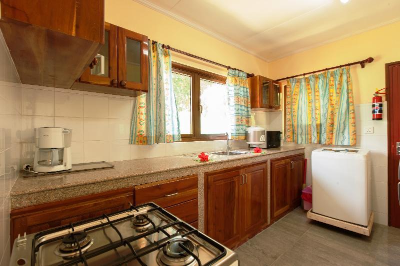 Le Relax Self Catering Apartment La Digue Exteriör bild